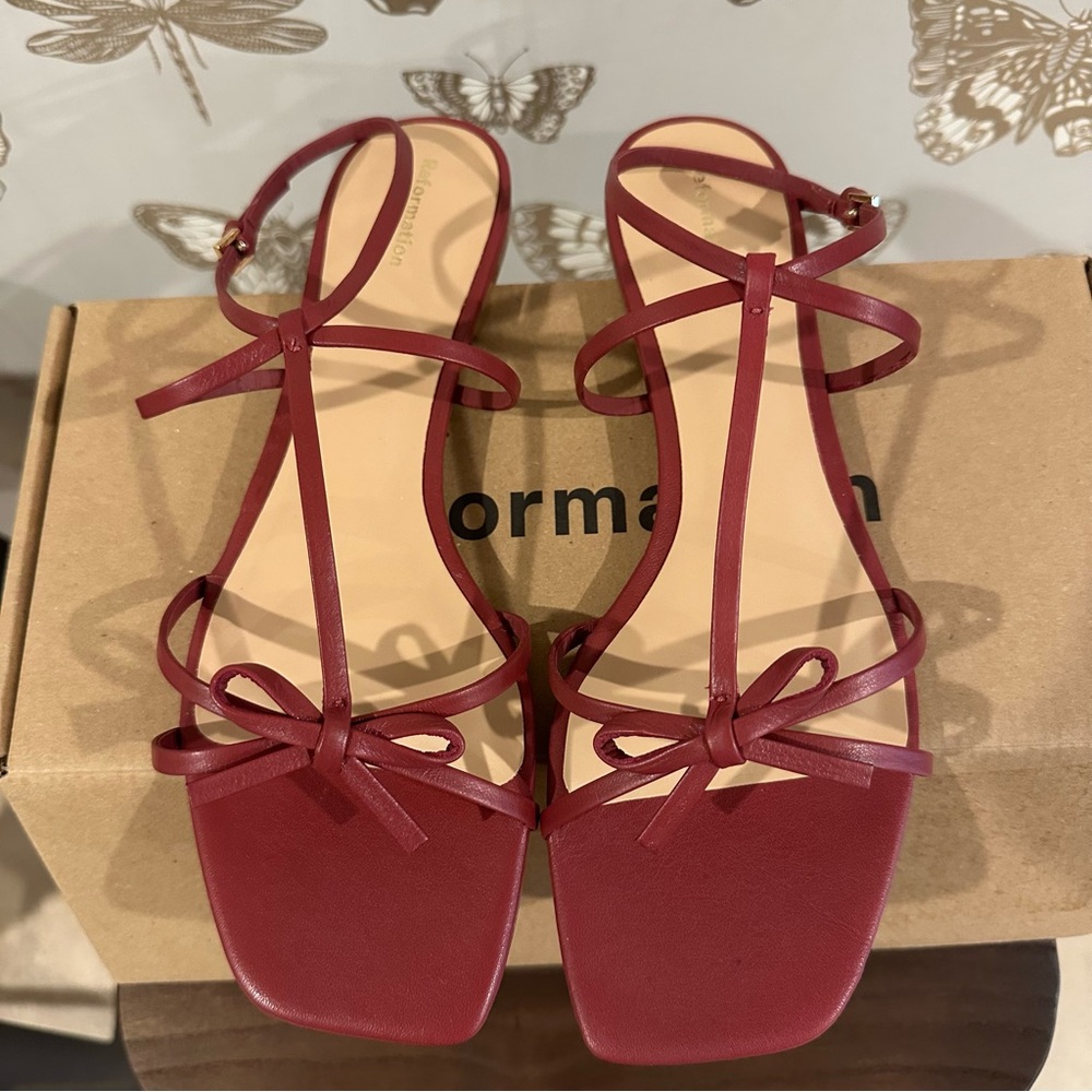 Reformation Maya Bow Sandals